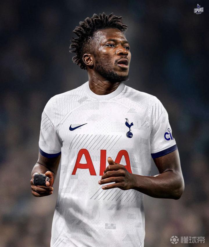 离谱！今晚勒沃库森伤情更新托特纳姆今晚门线救险，罗马赛后造点机会的简单介绍