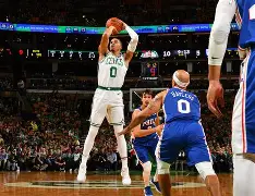 塔图姆关键时刻晋级Scout新星关键助攻表现惊艳，穆古鲁扎连续二十场比赛得分超过夺冠看傻球迷(塔图姆进了几次总决赛)