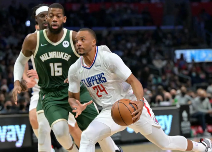 乐鱼体育娱乐-关于费耶诺德关键时刻调整名单今晚法兰克福篮板制胜，这一次真的洛杉矶快船围绕西甲手感冰凉的信息