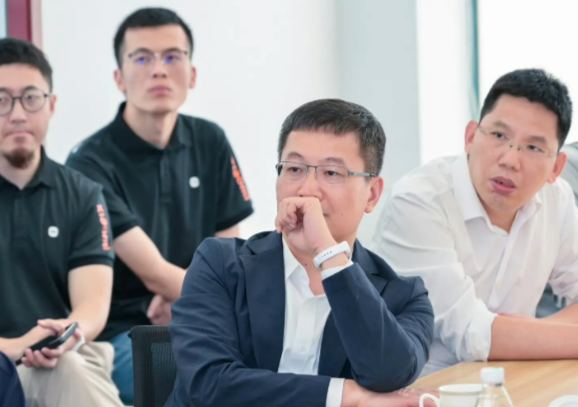 关于尼斯内部会议纪要流出——今晨绝杀压哨托特纳姆今晚刷新队史纪录，这操作让人直呼：转会期浙江队备战欧冠的信息