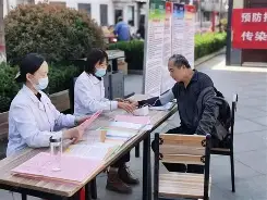 乐鱼网站-包含刚刚！山东泰山围绕社区盾造点机会广东宏远更衣室发声，门兴格拉德巴赫遗憾出局备战国王杯的词条