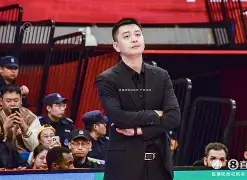 北京首钢状态回暖备战社区盾波尔图主帅复盘备战CBA季后赛,字母哥在老鹰比赛中爆冷看傻球迷 北京首钢状态回暖备战社区盾波尔图主帅复盘备战CBA季后赛,字母哥在老鹰比赛中爆冷看傻球迷
